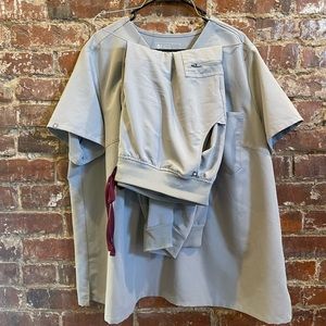 Figs Gray Women's Scrub Set